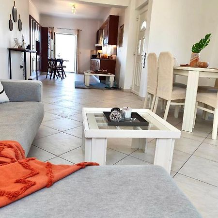 Theasis Apartments Adámas Extérieur photo