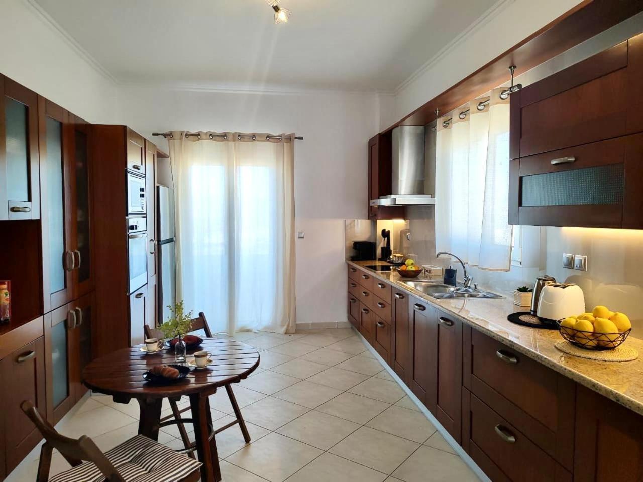 Theasis Apartments Adámas Extérieur photo
