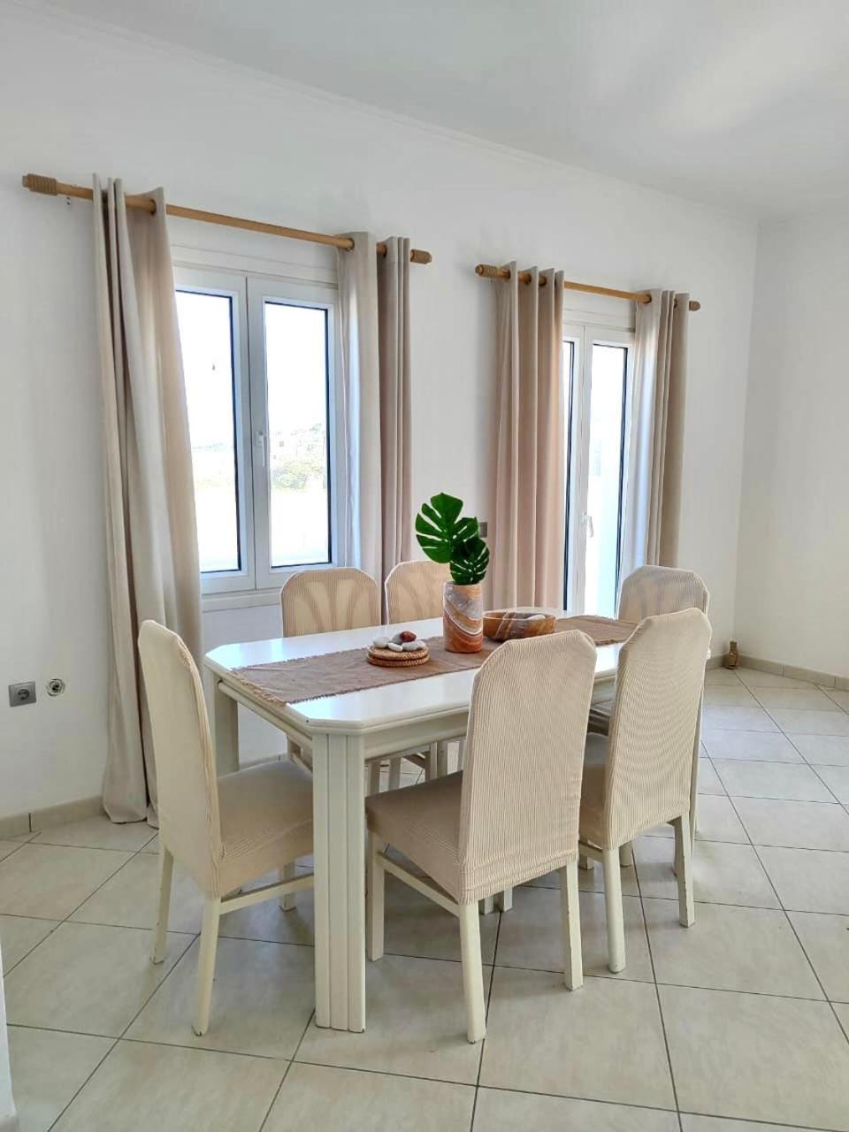 Theasis Apartments Adámas Extérieur photo
