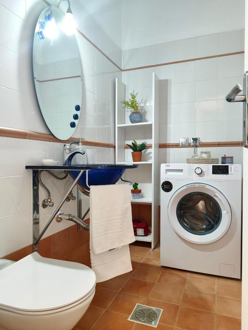 Theasis Apartments Adámas Extérieur photo
